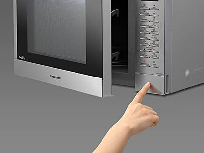 Panasonic Solo Inverter Microwave Oven with Turntable